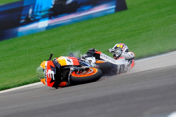 Indianapolis: Pedrosa crash